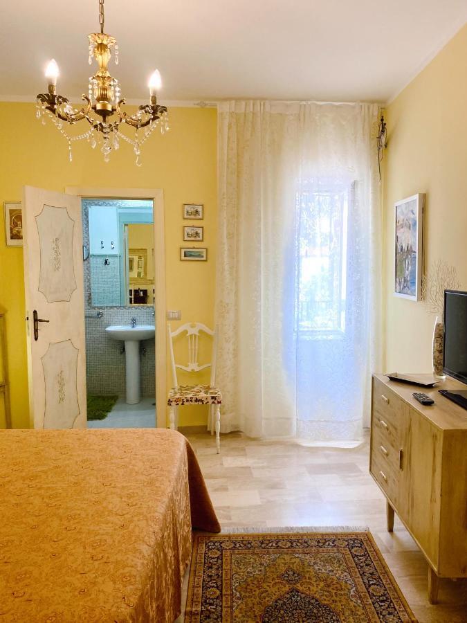 Al Vecchio Pioppo Bed and Breakfast Praia a Mare Eksteriør billede