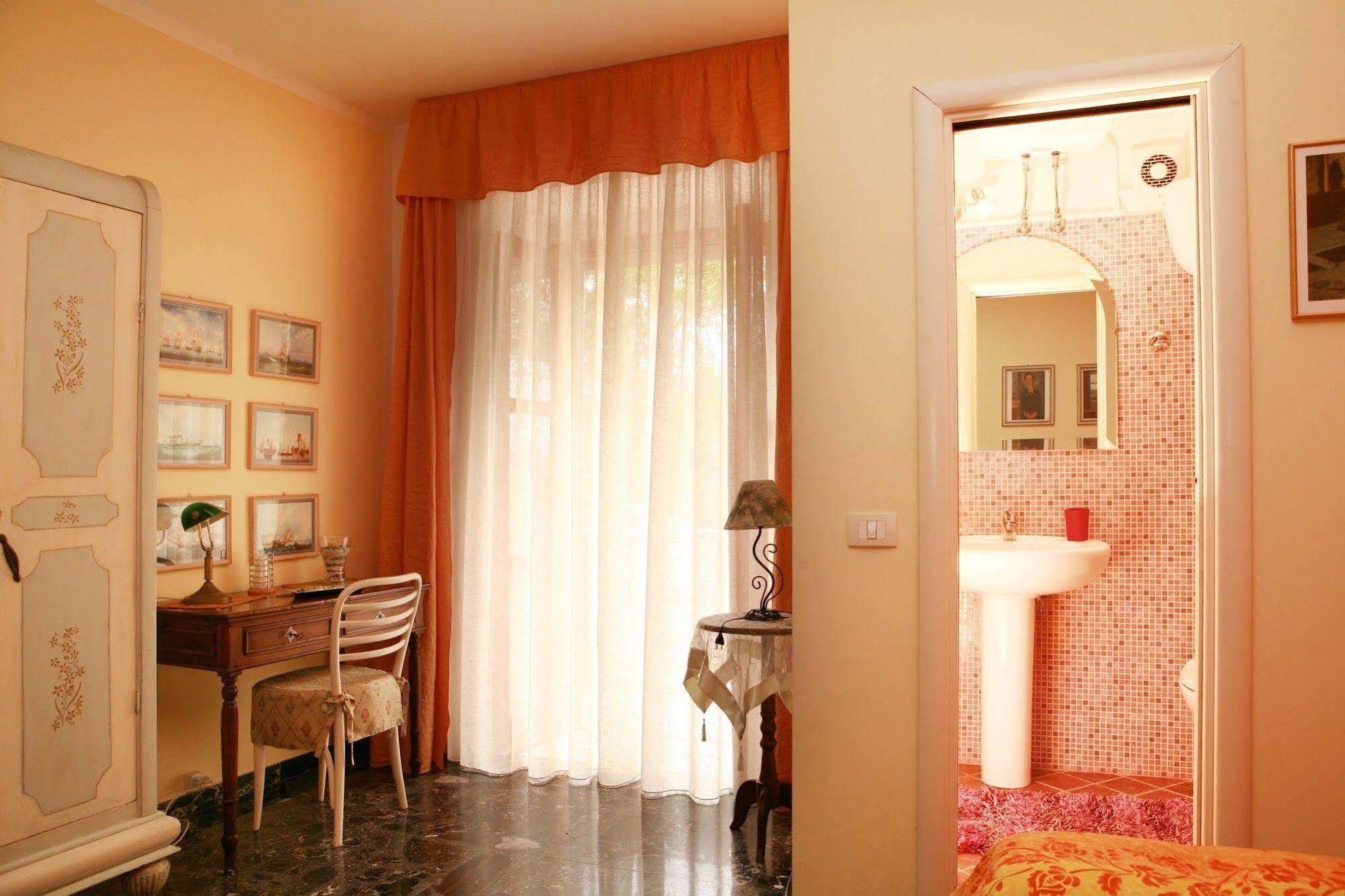 Al Vecchio Pioppo Bed and Breakfast Praia a Mare Eksteriør billede